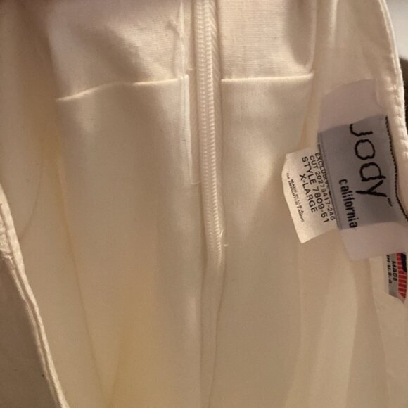 Jody California (Dillards) skirt women’s size XL - Picture 3 of 4